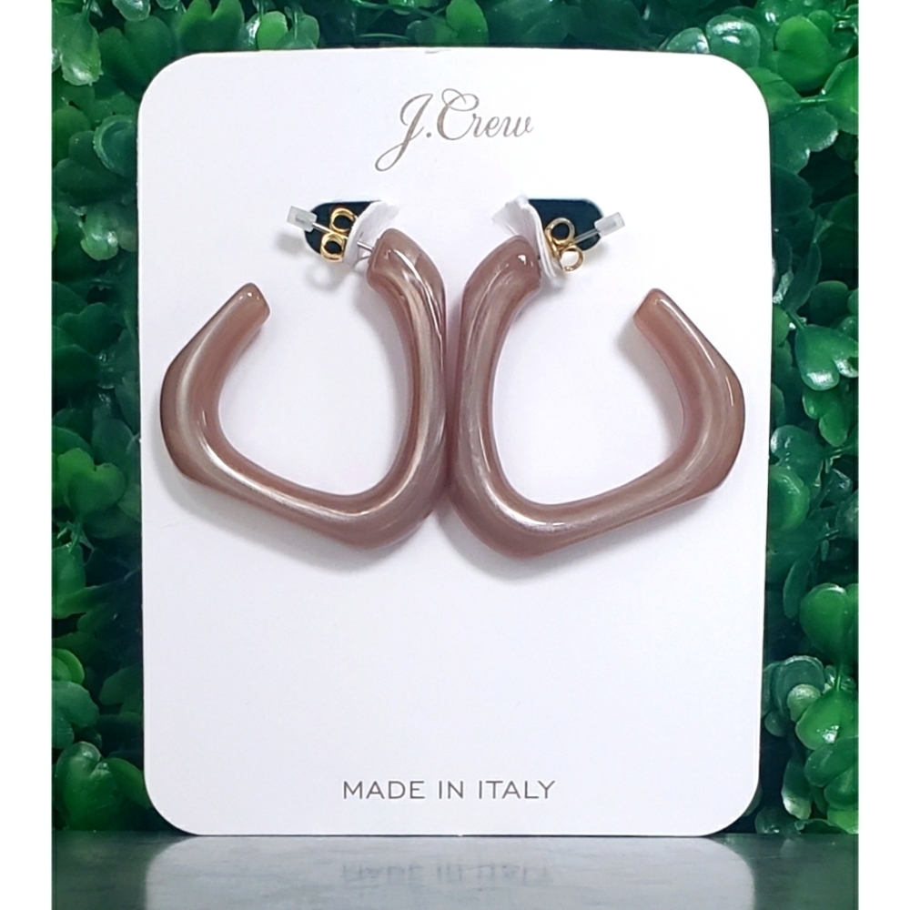 19. J.Crew Made-in-Italy acetate angular hoop earrings